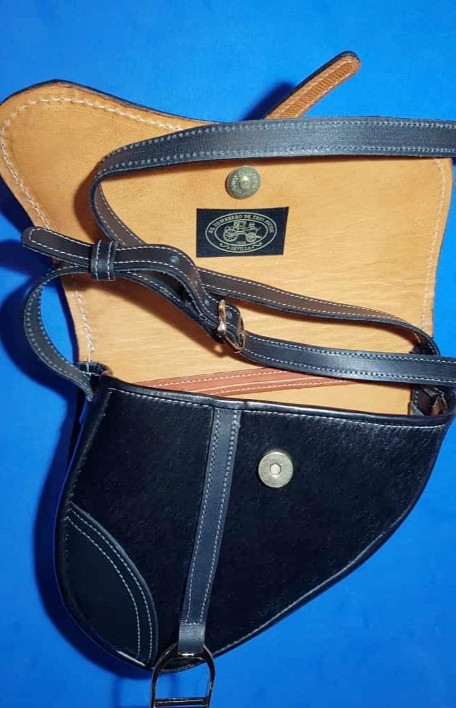 Bolso Montura con Estribo
